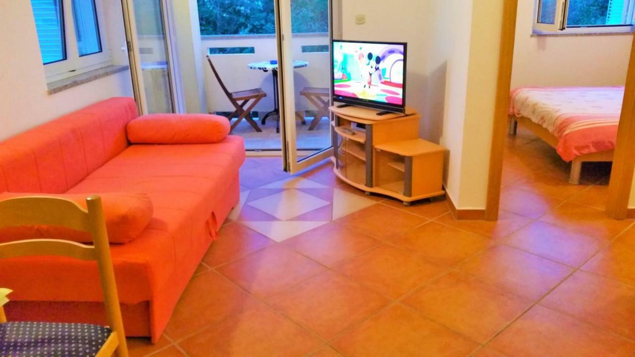 Villa Bionda Malinska Buitenkant foto